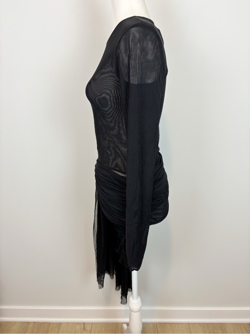 BANANHOT Aiden Dress in Black Size L - Picture 4 of 10